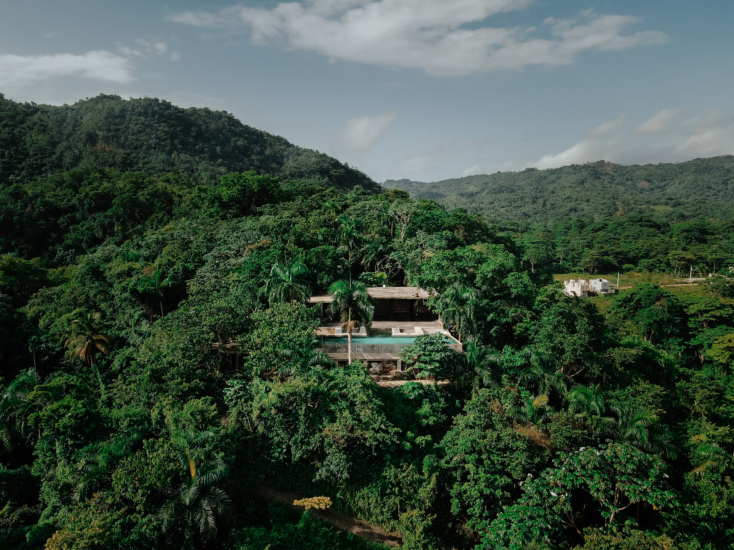 ZÁRIA Property Overview